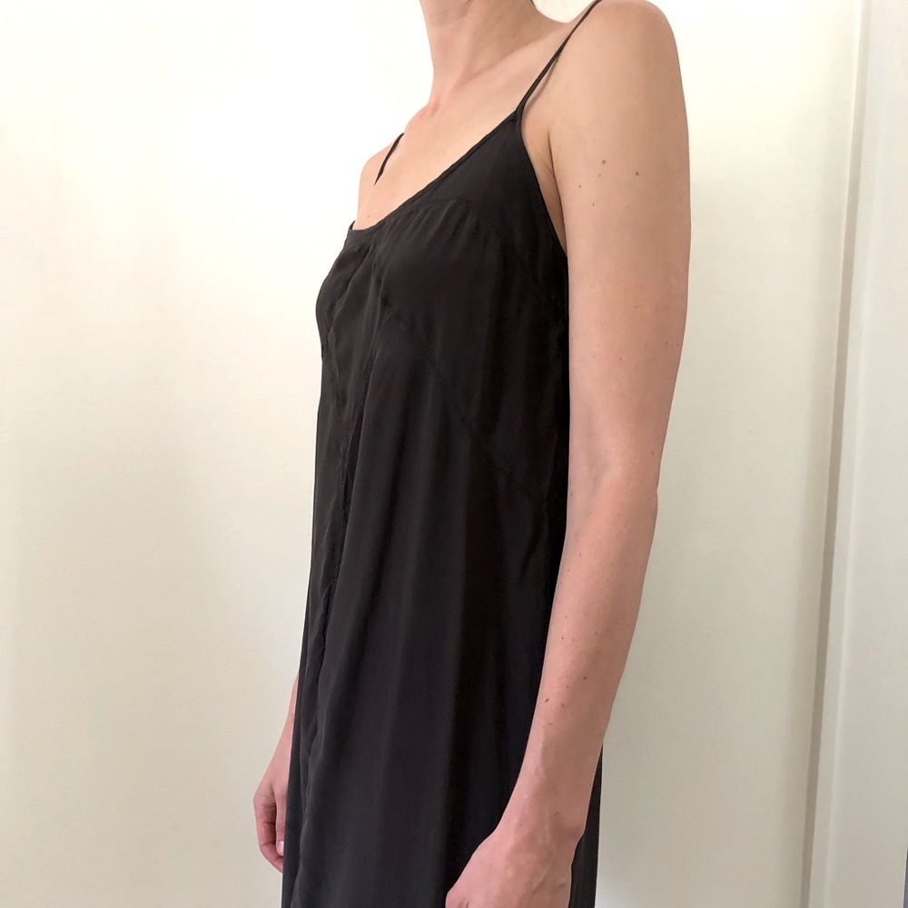 Silk Land Slip Navy